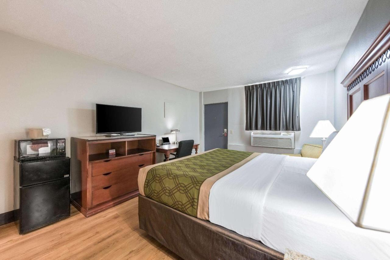 Rodeway Inn سانت جوزيف المظهر الخارجي الصورة